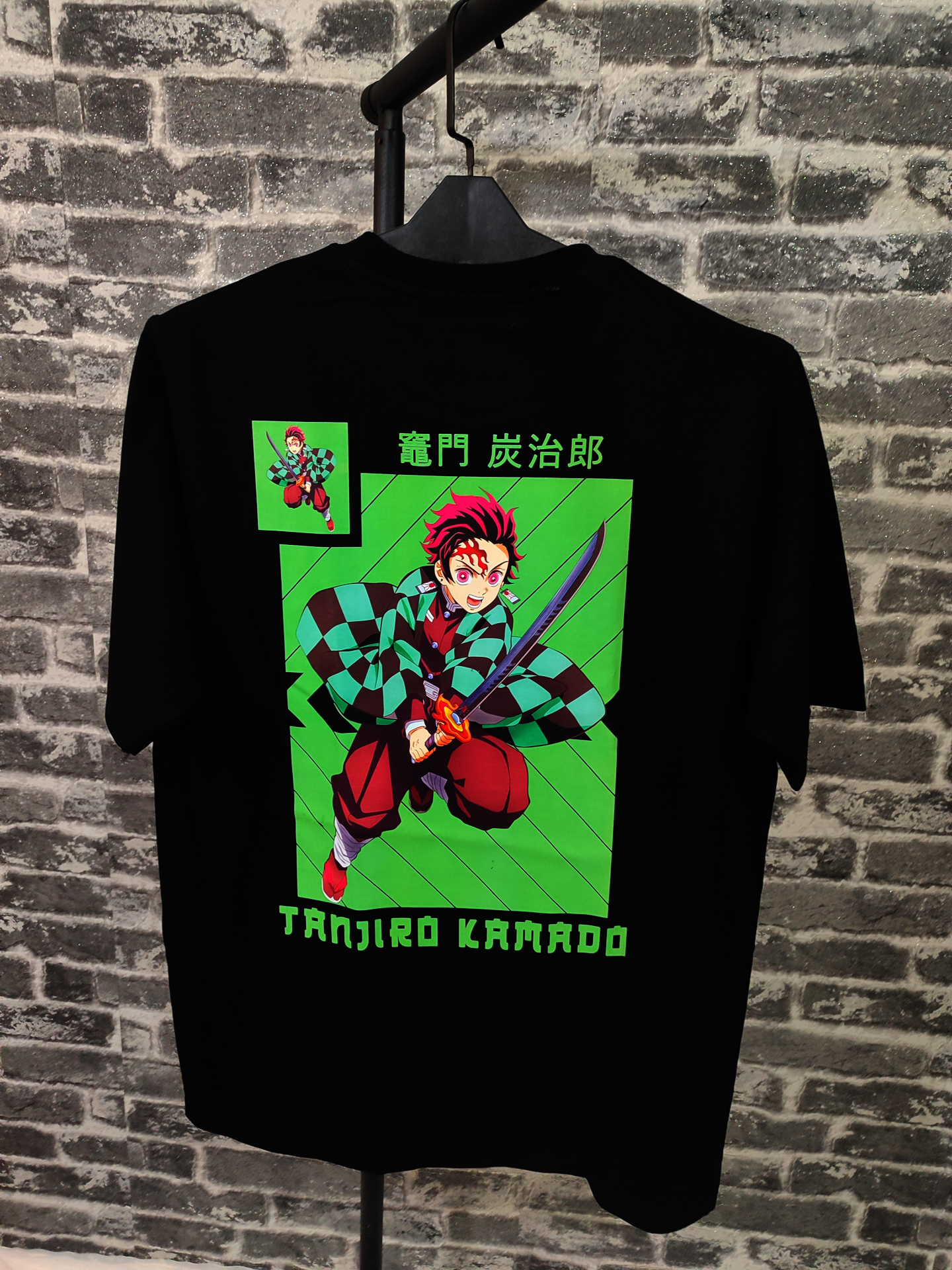 تیشرت طرح انیمه ای تانجیرو شیطان کش Kimetsu no Yaiba کد 1021